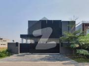 One kanal beautifull house avaliable for rent in dha... One kanal beautifull house avaliable for rent in dha...