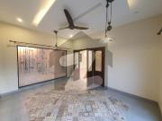 One kanal beautifull sami furnished house avaliable for...