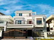 One Kanal Brand New Sun Face House For Sale In G13...