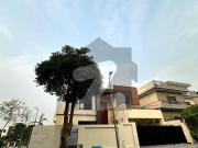 One kanal brand new triple story house available for... One kanal brand new triple story house available for...