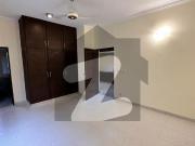 One Kanal Commercial House For Rent Gulberg 3