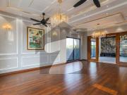 One kanal eye catching bungalow with full basement for...
