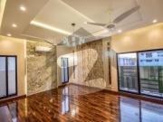 One Kanal Luxurious Bungalow Walking Distance From... One Kanal Luxurious Bungalow Walking Distance From...