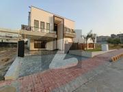 One Kanal Most Beautiful Designer Villa For Sale In...