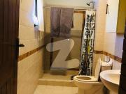 One kanal prime location new house avail for sale