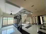 One Kanal Slightly Used Bungalow For Rent DHA Phase 4...