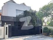 One Kanal Used Modern Design Bungalow For Sale At Prime...