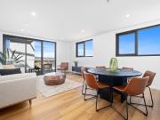 One of Gungahlin�s Finest Views Near New Oversized 2...