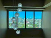 One Rockwell East | 1 Bedrool Loft with Parking Slot |...