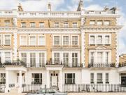Onslow Gardens, London SW7, 2 bed flat to rent, £3,878...