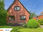 Einfamilienhaus mit Garage in Melsdorf | Lütt Immobilien...