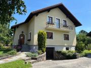 Gepflegtes Einfamilienhaus mit schönem Garten in... Gepflegtes Einfamilienhaus mit schönem Garten in...