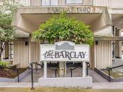 Open Layout Beautifully Renovated South Facing Bachelor...