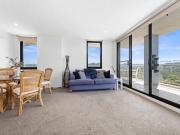 Open Plan & Bright, Penthouse Living with Expansive Views!