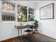 Open Plan Luxury 1 Bedroom Apartment