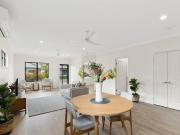 Private 2 bedroom villa with large backyard