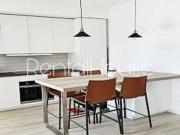 Open space di 50 MQ luminoso con balcone MM3