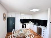 Open to 6 or 12 month initial lease period