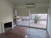 OPENHOUSE alquila hermosa casa en pleno centro