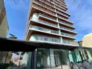 OPENHOUSE alquila hermoso departamento en edificio Alto...