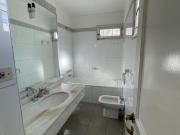 OPENHOUSE inmobiliaria alquila espléndida casa en barrio...