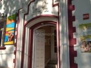 OPENHOUSE vende hermosa casa ubicada en Barrio Civico,...