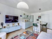 Opera Saint Georges Newly Renovated 1 Bedroom, Paris...