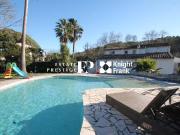 OPIO – Villa à quelques pas des commerces et école