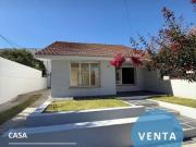 Oportunidad 2 casas en 1 a la venta sobre calle Chile al...