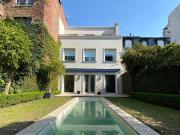 Oportunidad alquiler casa a nuevo en Barrio Parque,...