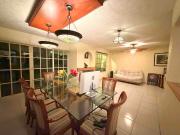 Oportunidad! Amplia casa en venta en Condominio Bosques...