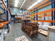 OPORTUNIDAD BODEGA/SALA DE VENTAS/OFICINAS COLINA