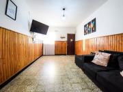 OPORTUNIDAD ! CASA A LA VENTA EN BARRIO INDUSTRIAL