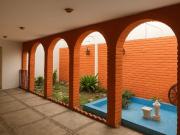 OPORTUNIDAD CASA CENTRICA COL. GABRIEL PASTOR