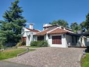 OPORTUNIDAD, Casa de 228m2 en Las Praderas de Lujan