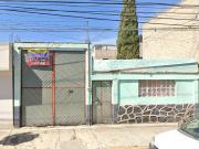 ¡OPORTUNIDAD! CASA EN CALLE BALBUENA, COLONIA VICENTE...