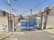 ¡OPORTUNIDAD! CASA EN CALLE TEMPESTAD, SAN JERÓNIMO...