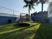 OPORTUNIDAD! Casa en exclusivo fracc con amplio Jardín