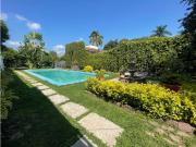 Oportunidad Casa en Venta amplia y arbolada con Alberca...