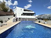 OPORTUNIDAD CASA EN VENTA CON ROOF GARDEN EN ZIBATA...