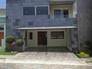 OPORTUNIDAD:CASA EN VENTA en LOMAS DE ANGELÓPOLIS 2....