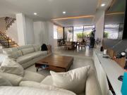 OPORTUNIDAD Casa en VENTA REMODELADA valle de tepepan...