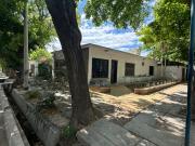 Oportunidad casa esquina a reciclar