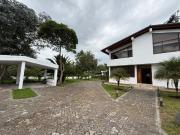 OPORTUNIDAD CASA ESTILO HACIENDA EN RENTA CUMBAYA 650M2