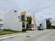 OPORTUNIDAD DE CASA EN VENTA PARQUE YUCATÁN FRENTE A...