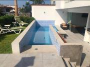 Oportunidad de Dos Casas de Playa en Una. Con Piscina Propia