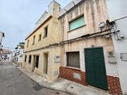 Oportunidad de inversión. Casa de pueblo en el centro...
