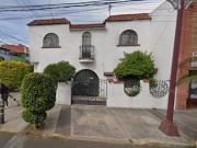 OPORTUNIDAD DE INVERSION, CASA EN VENTA EXCELNTE...