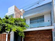 ¡OPORTUNIDAD DE INVERSIÓN EN CHORRILLOS – CASA EN...