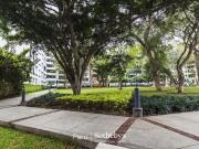 Oportunidad de venta Casa como terreno cerca a parques... Oportunidad de venta Casa como terreno cerca a parques...